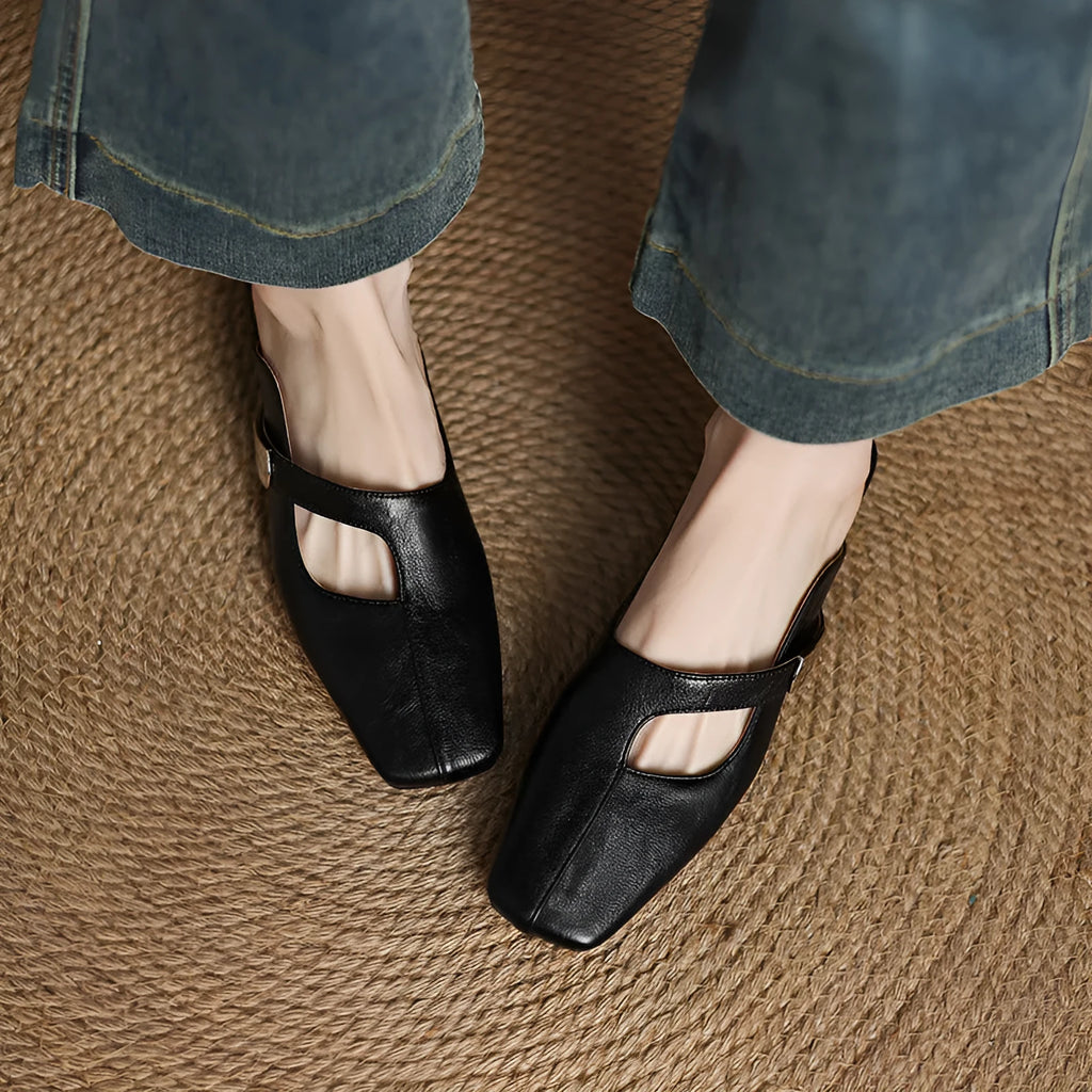 Casual low heel square toe slippers in black artificial PU with rubber sole