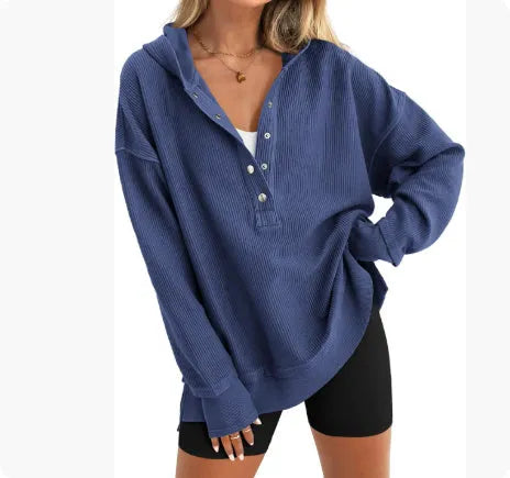 Women's loose fit polyester raglan sleeve sweater in peacock green colour