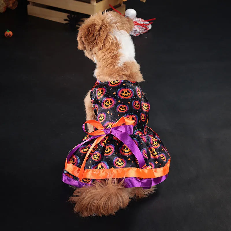 Halloween dog costume skirt in colourful pumpkin or skull patterns with double-layer construction