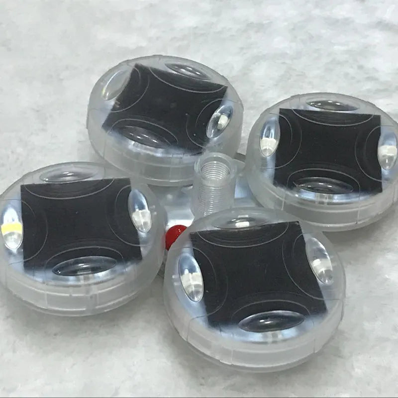 Colourful solar-powered LED hub decorative light for vehicle wheels with PVC housing