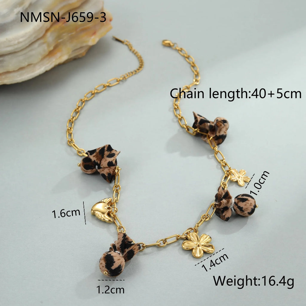 Leopard pattern pendant necklace with love heart and flowers design on stainless steel chain