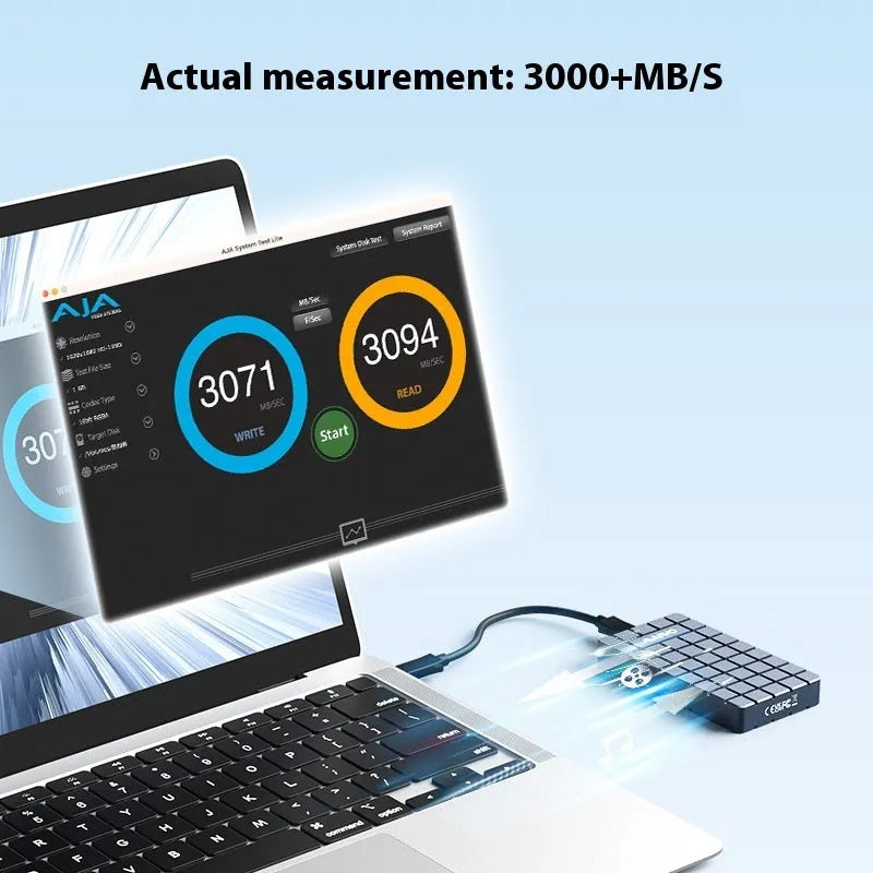 Aluminium USB4 hard disk box for solid state drives with compact 50mm design