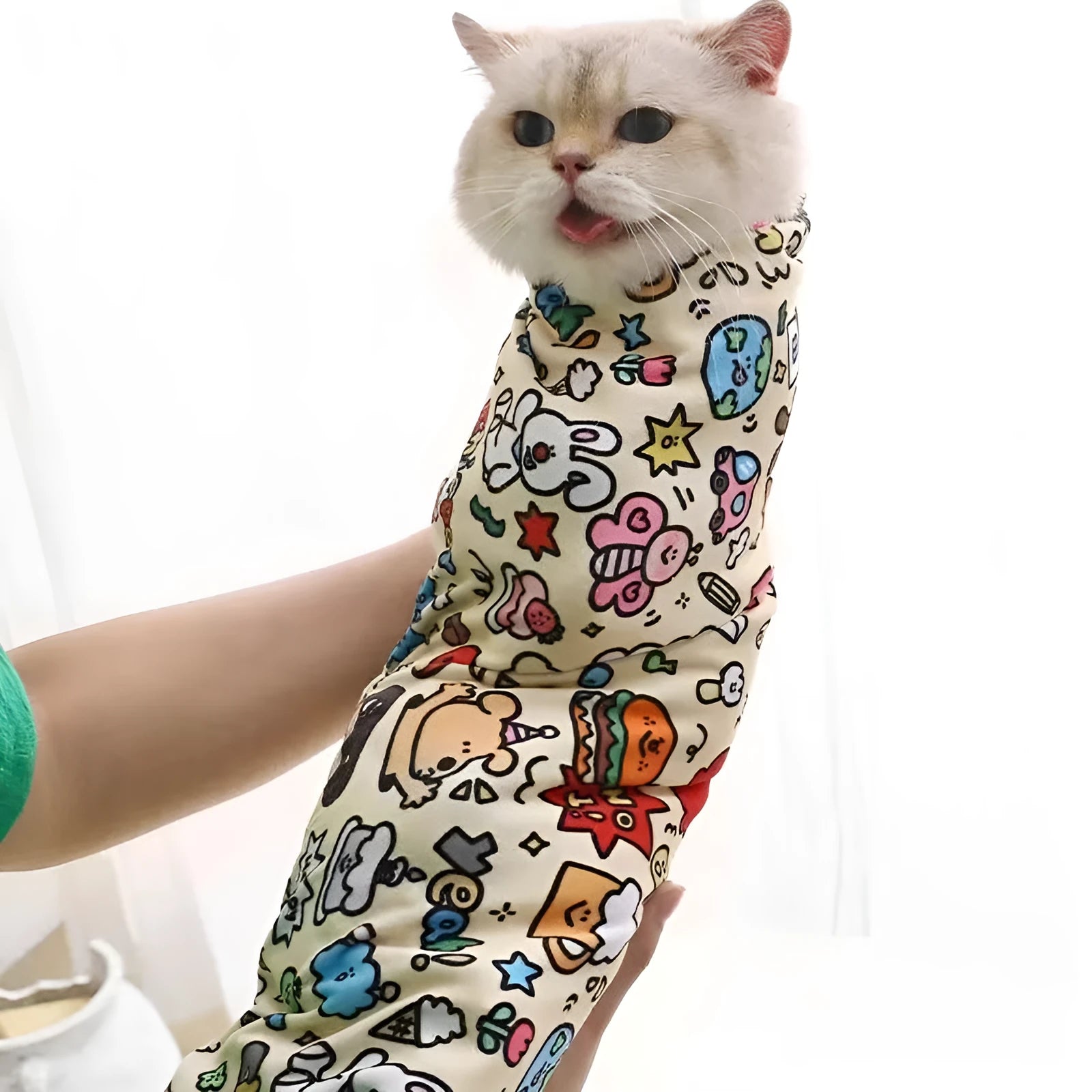 Cartoon printed cat cosmetic bag in nylon fabric showing three size options with animal designs