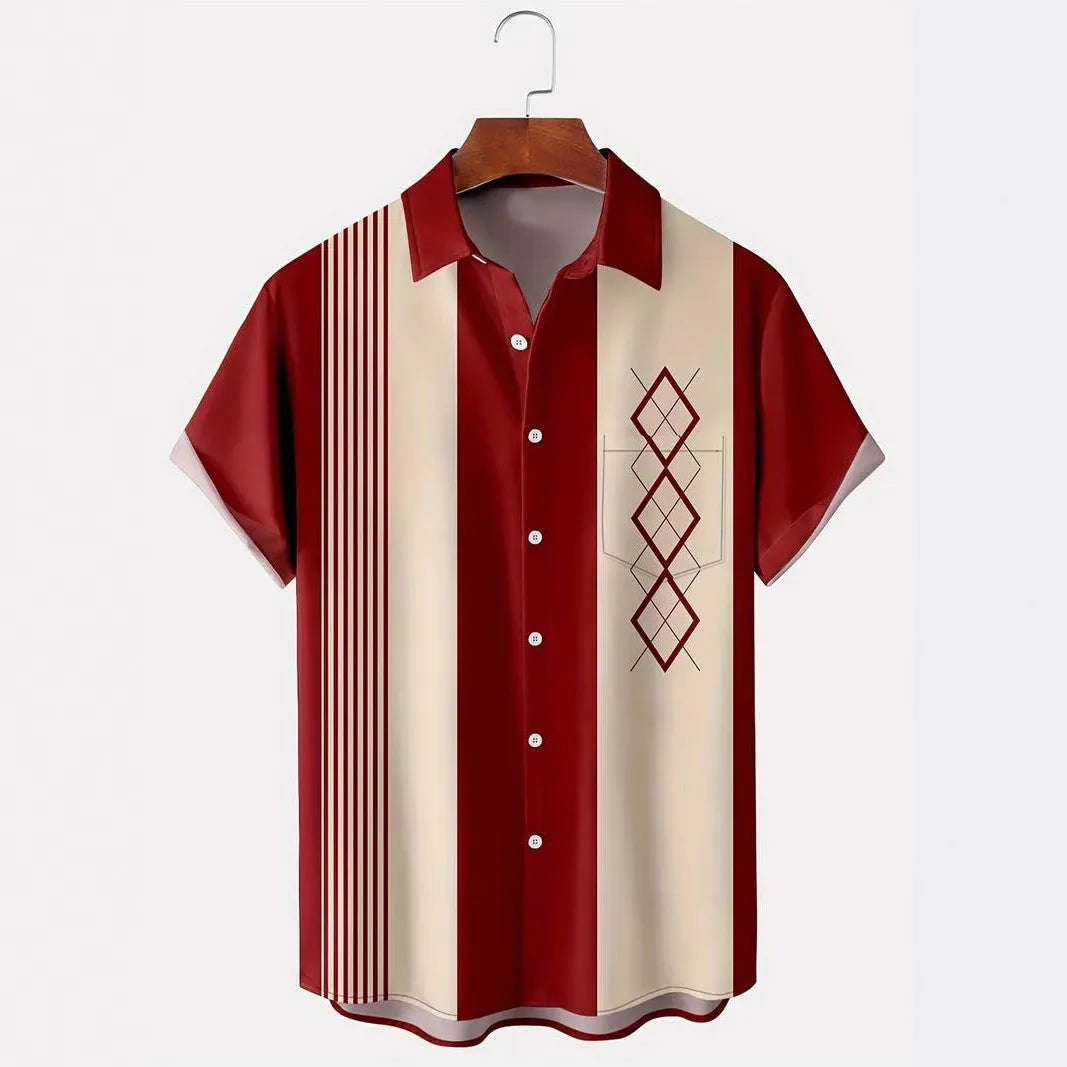 Man wearing loose-fitting short-sleeve plaid cardigan with contrast colours and lapel design