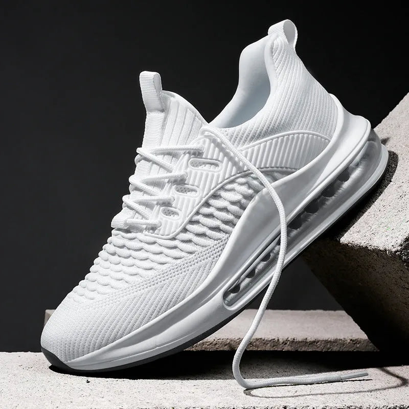 Men's black mesh running sneakers with rubber sole and lace-up closure for summer sports