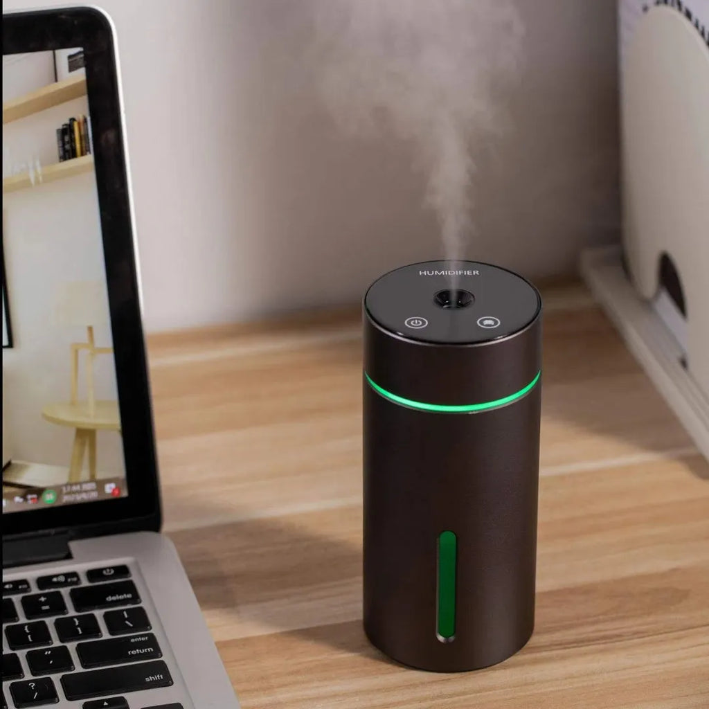 Aluminium car humidifier diffuser with 260ml water capacity and USB cable
