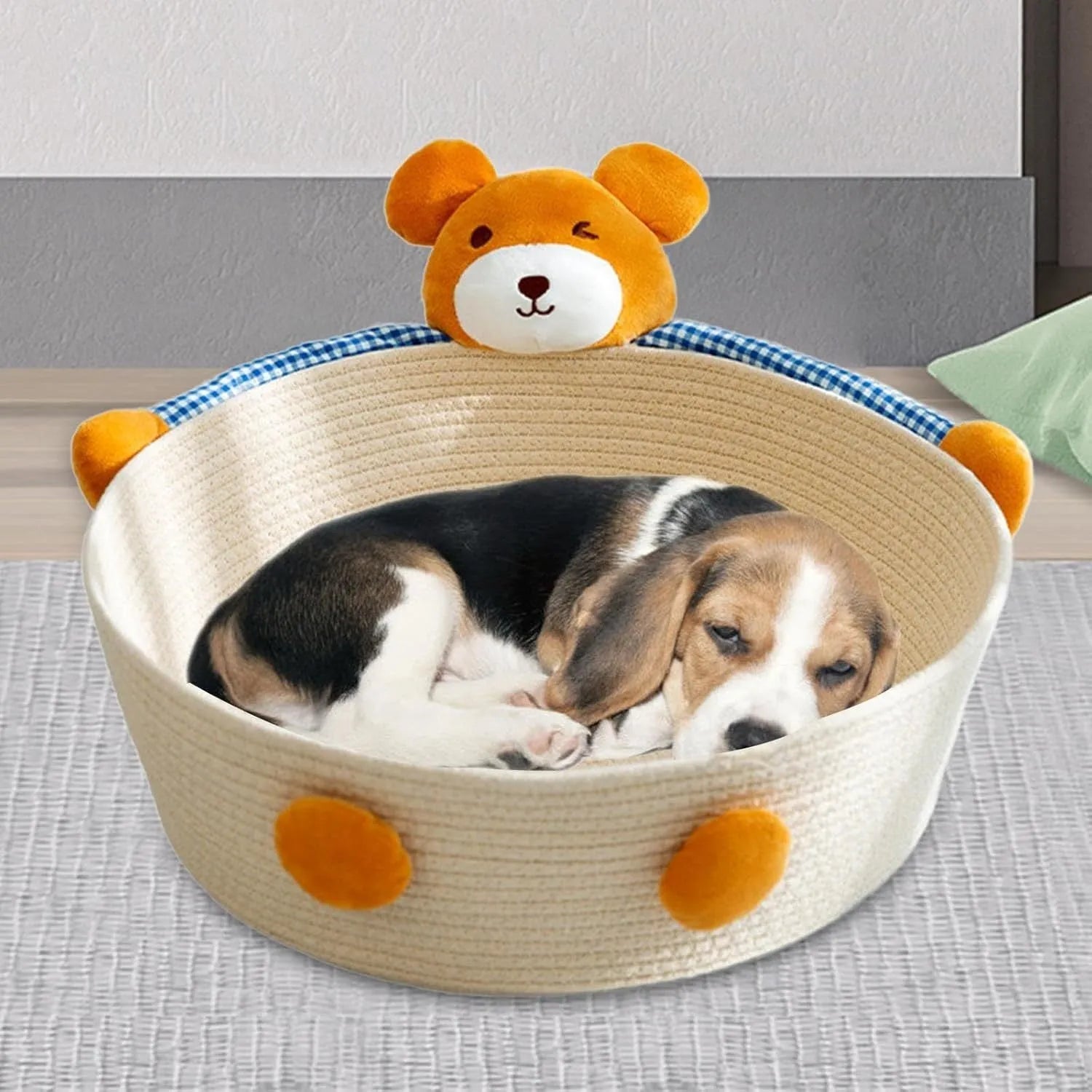 Woven cotton rope cat bed basket with scratching surface in bear design
