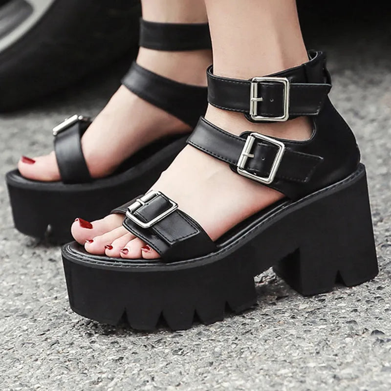 Black women's punk Harajuku street sandals with chunky heels, thick platform soles, round toes, decorative buckle, and back zipper closure