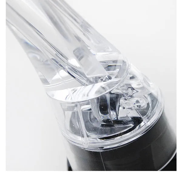 Acrylic wine aerator with stainless steel filter, measuring 16cm long.