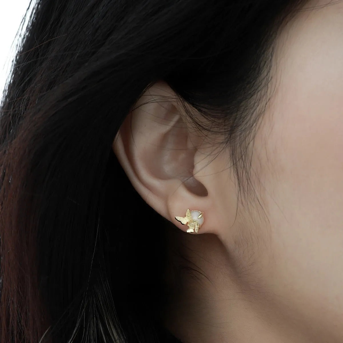 Butterfly ear studs in 925 silver with gold or white gold electroplated finish