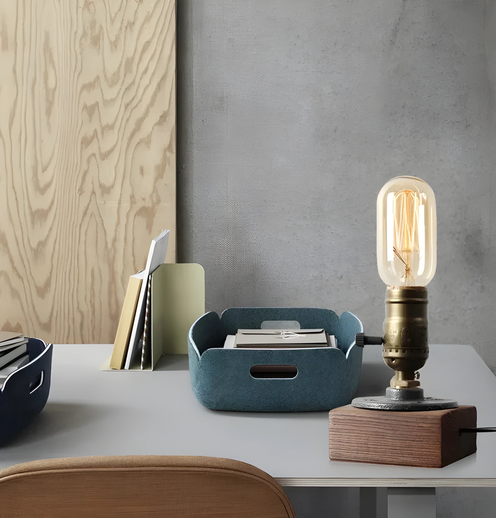 Water pipe table lamp with wood and iron construction measuring 9cm by 13cm