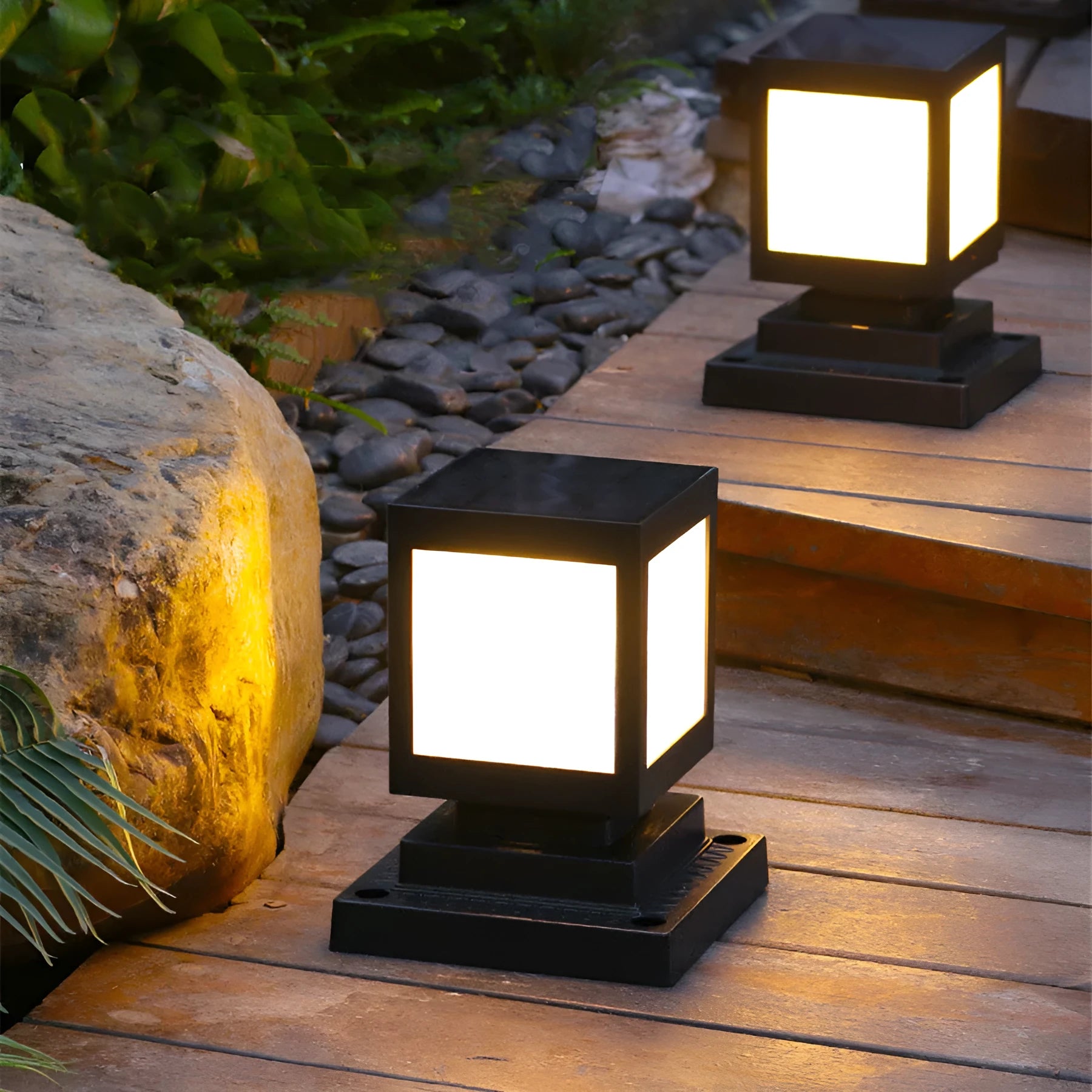 Solar garden light with LED illumination for outdoor landscape and lawn use