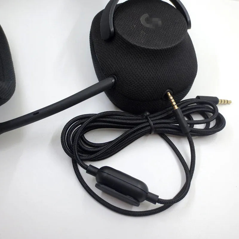 Black universal audio cable with 3.5mm jacks for gaming headset replacement
