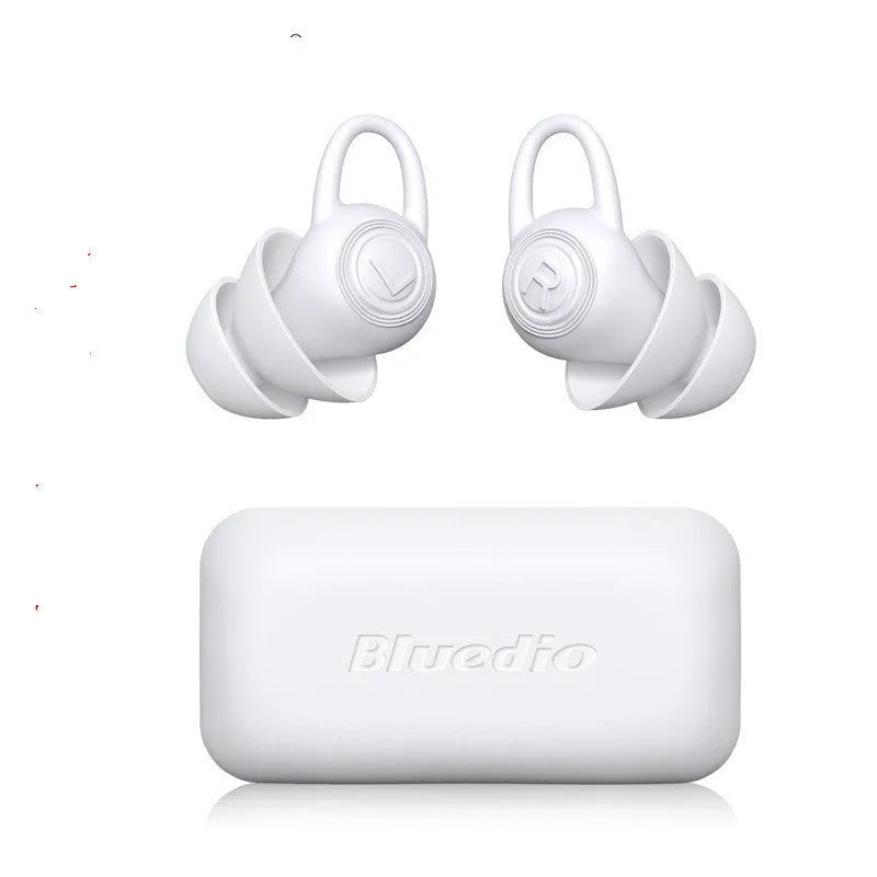 White soft silicone earplugs for noise reduction, individually packaged