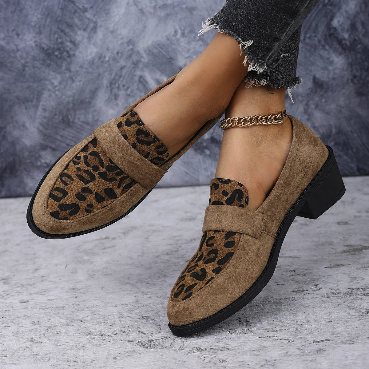 Leopard print suede casual pumps with chunky heel and pointed toe in brown, khaki, or pink colours