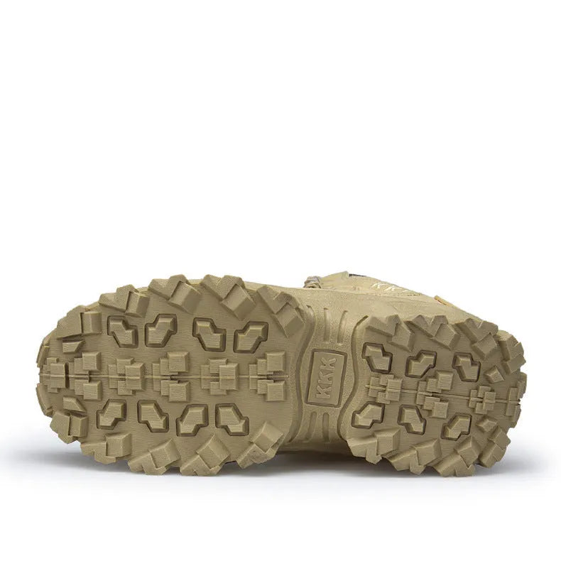 US Army Delta Tactical Boots for men in black or sand with non-slip rubber soles