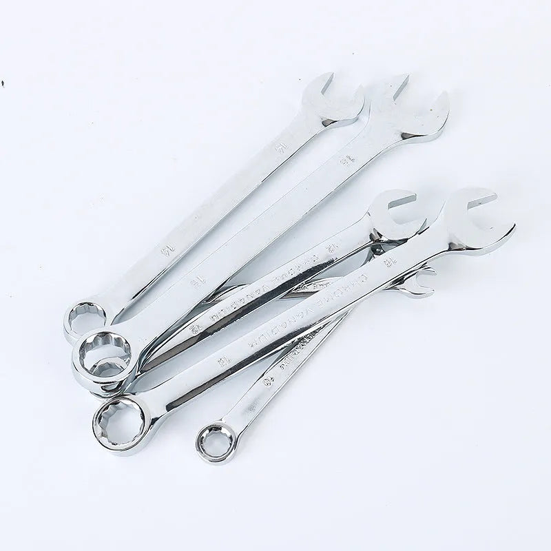 61-piece chrome vanadium steel auto repair socket wrench set with metric sockets and ratchets