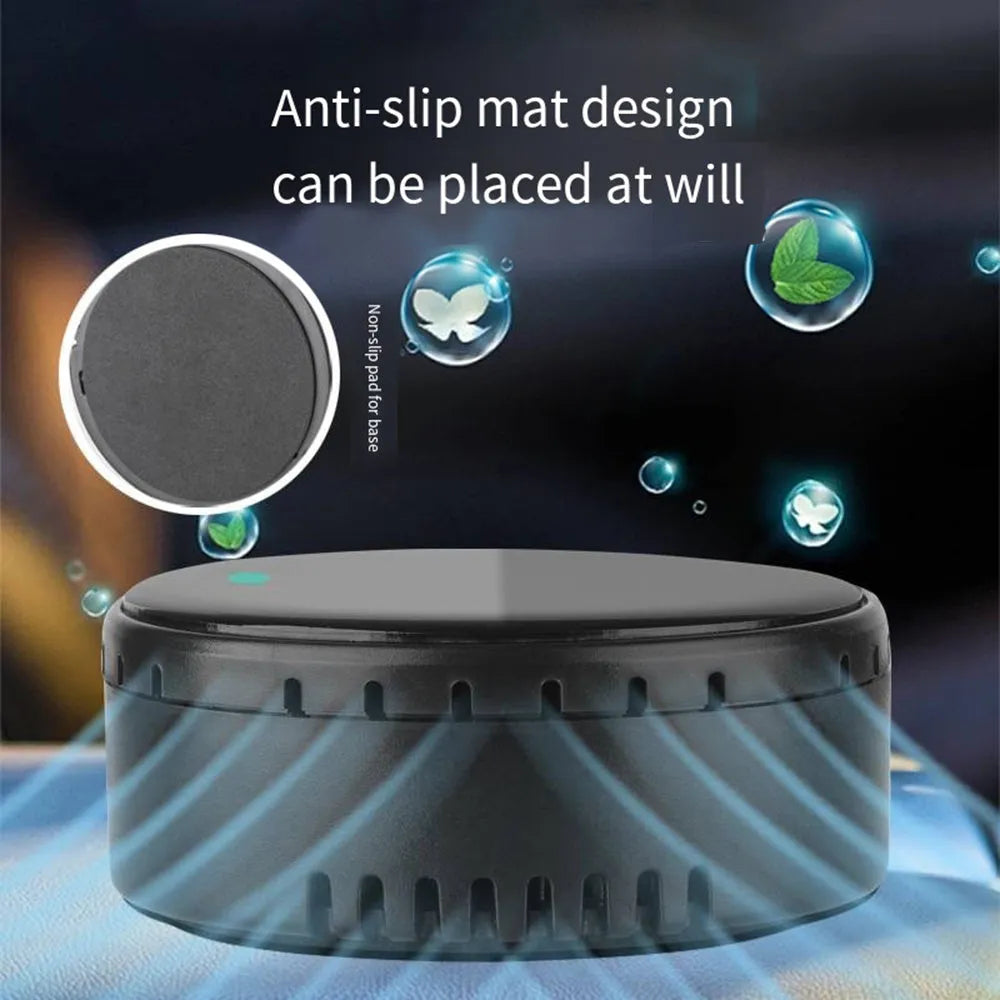 Car mounted solar air humidifier installed in vehicle air conditioning vent