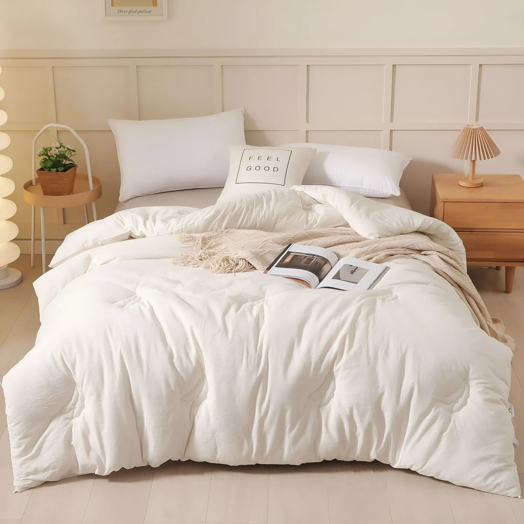 Soybean fibre quilt with pure cotton fabric in grey, pink jade, or white, shown in various sizes.
