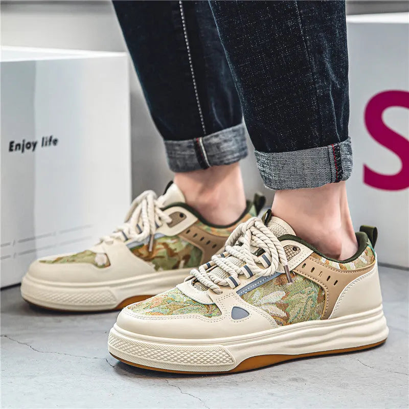 Canvas casual shoes with flat heel design in Milan green and beige colour options