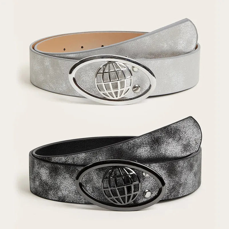 Retro women's thick belt with oval alloy buckle in Earth style grey white colour