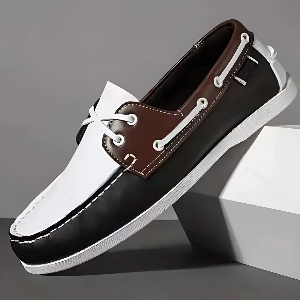 Men's British-style casual shoe with artificial PU upper, flat heel and round toe in solid colour.