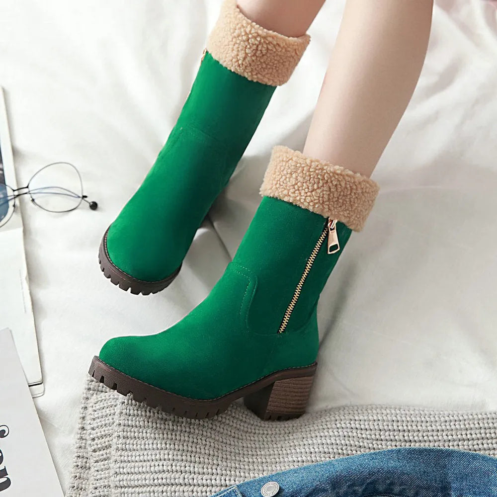 Snow boots with rubber soles and plush lining in black, grey, green, or orange colours