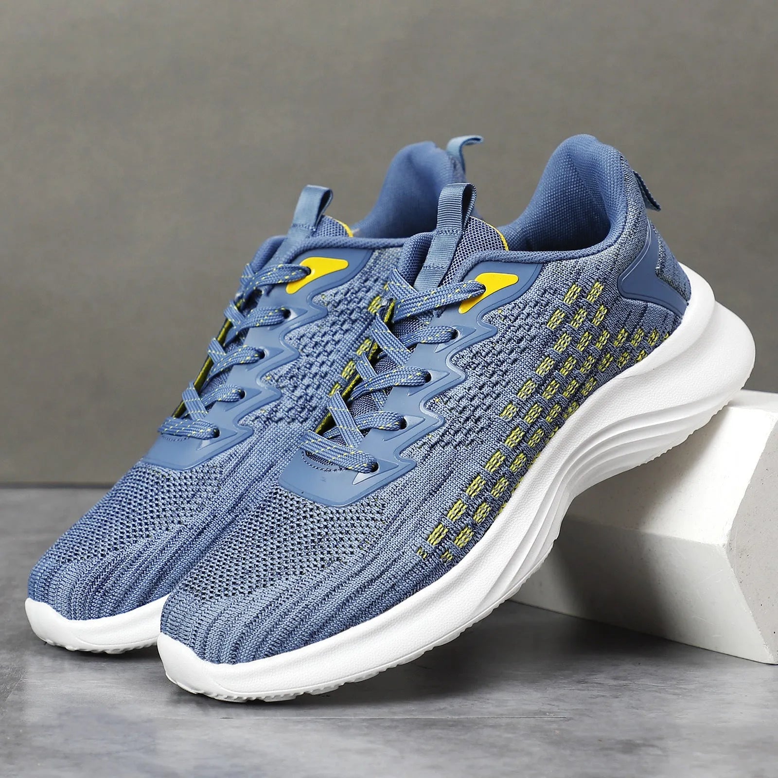 Women's Lavender Purple Flyknit running shoes with striped pattern and mesh upper on EVA sole.