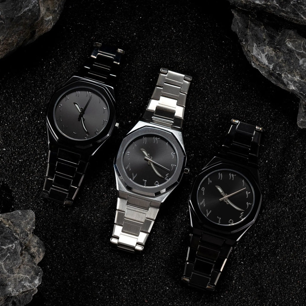Men's business quartz watch with stainless steel bracelet showing 10mm thickness
