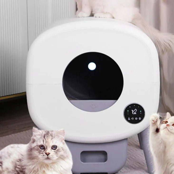 Automatic self-cleaning cat litter box with large 76-litre capacity and control panel