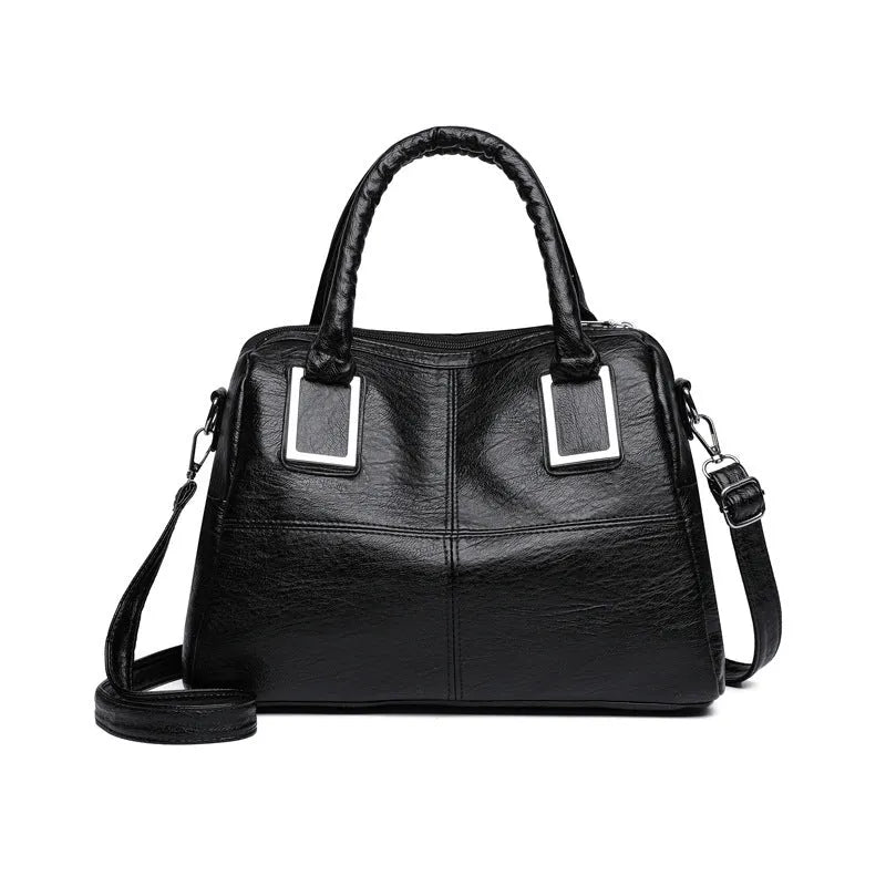 Women's large shoulder bag in horizontal square design with organisation compartments
