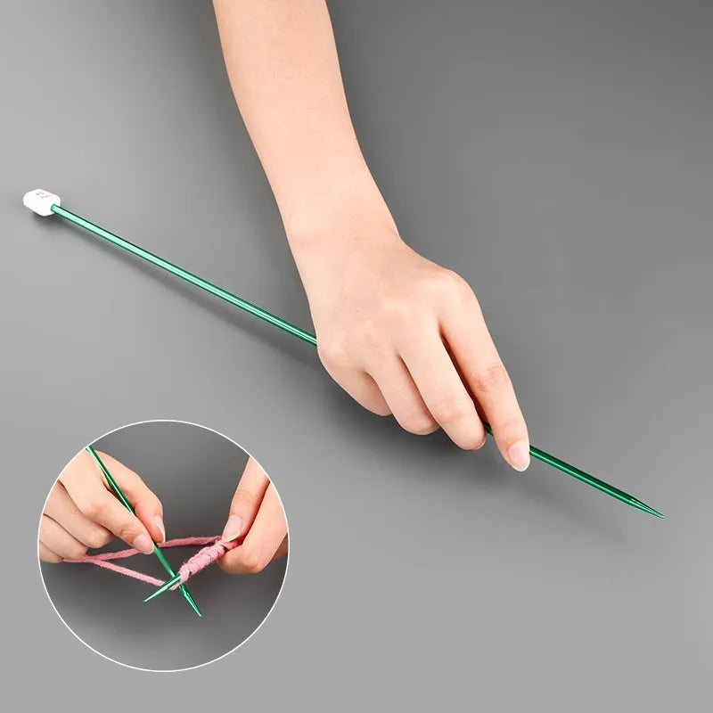 Complete set of aluminium crochet hooks in sizes 2.0mm to 10.0mm with protective caps