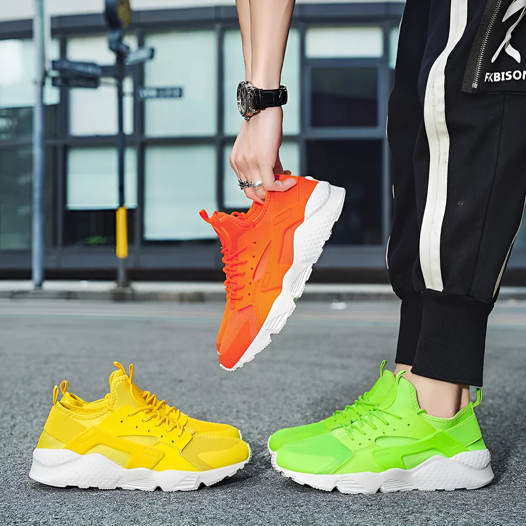 Men's low-top casual shoes in mesh with flat MD sole and lace-up closure