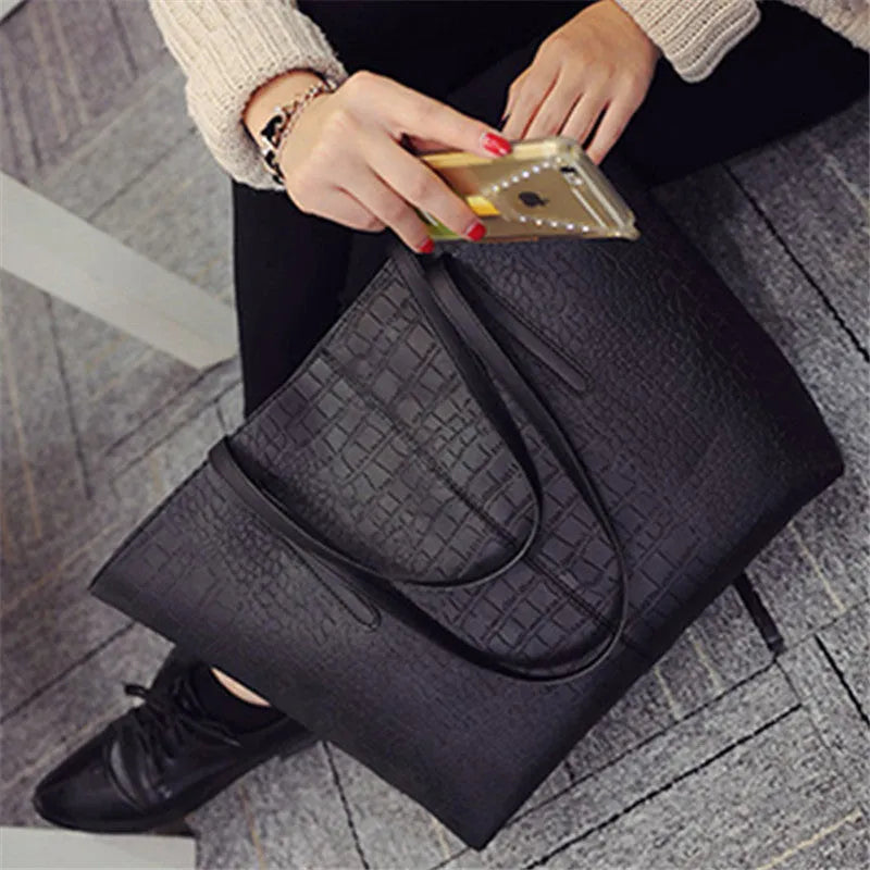 Simple European style shoulder bag handbag for women in black or grey