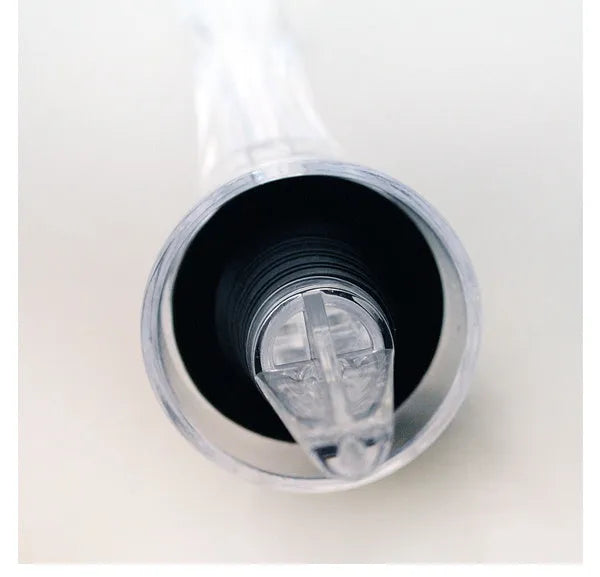 Acrylic wine aerator with stainless steel filter, measuring 16cm long.