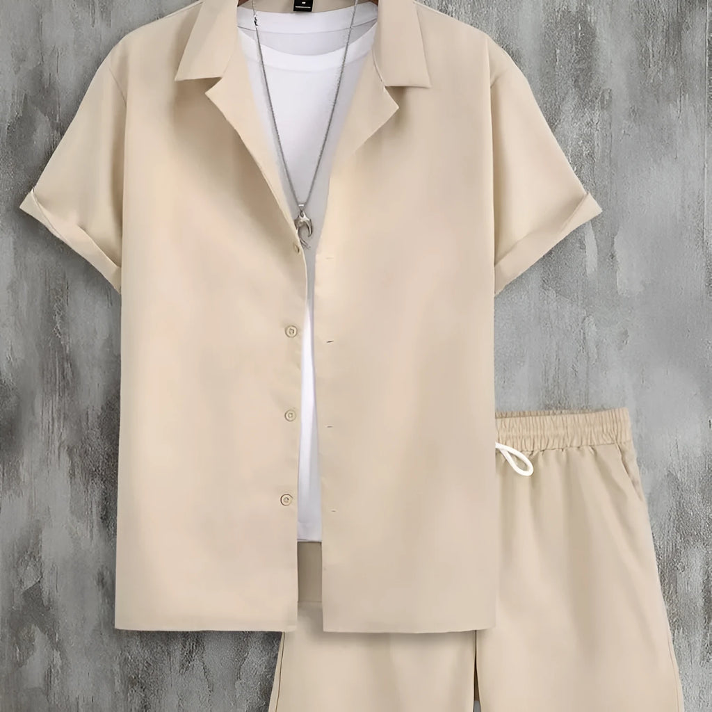 Men's short sleeve Cuban collar sport suit with matching shorts in thin polyester fabric
