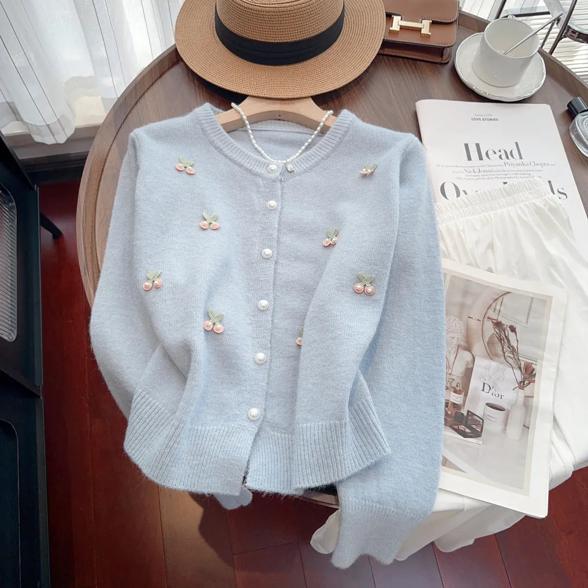 Women's cashmere French sweet cardigan sweater coat with beaded elements in slim fit design