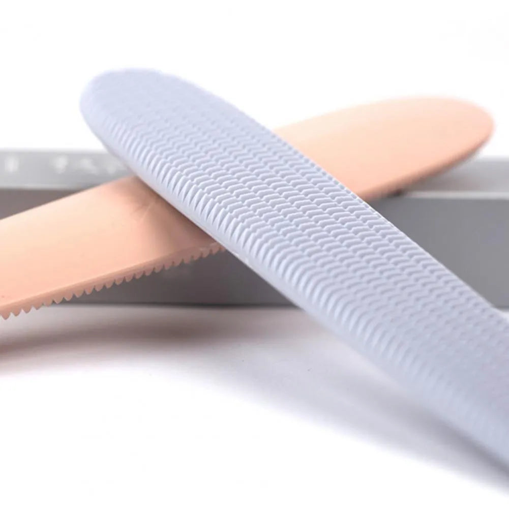 Grey and pink ABS plastic cat grooming comb with narrow and wide ends for pet hair removal