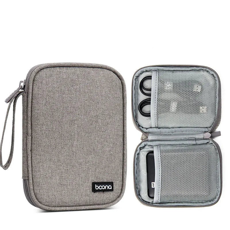 Black Oxford cloth protective case for a 2.5-inch external hard drive