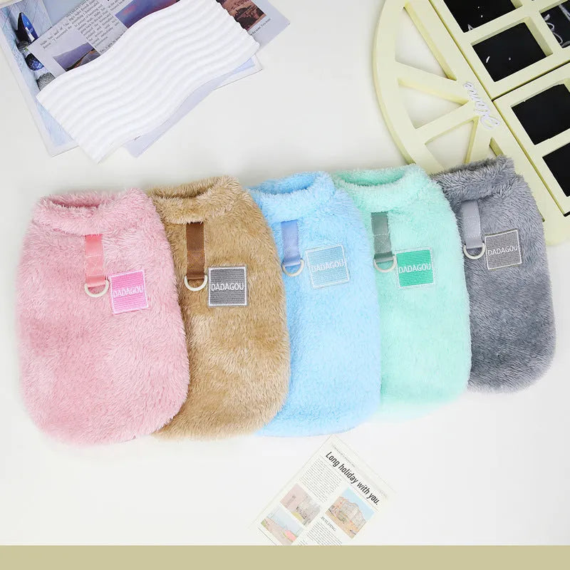 Coral fleece pet jacket for dogs and cats in blue, shown with five-colour pull rings