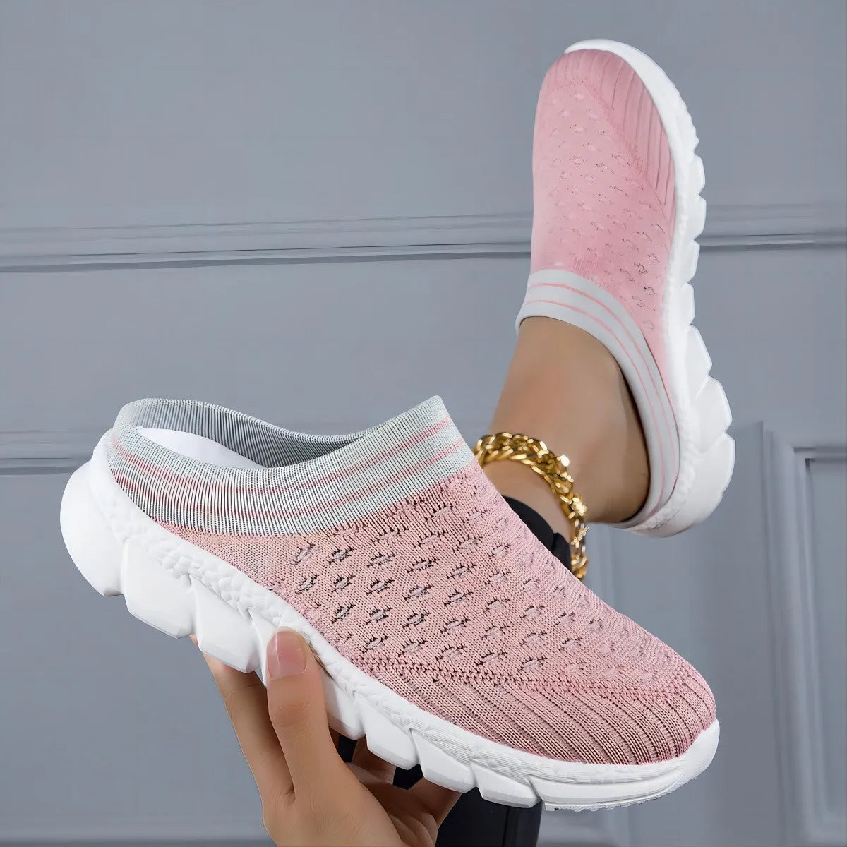 Women's Flyknit sports slipper shoes in striped pattern with height increasing sole