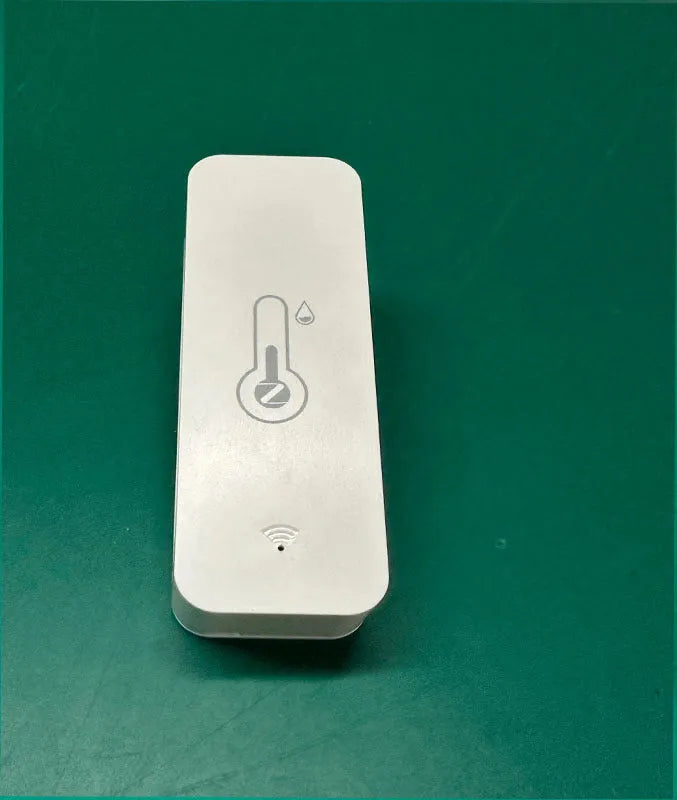 WiFi temperature humidity sensor with ABS plastic housing and digital display