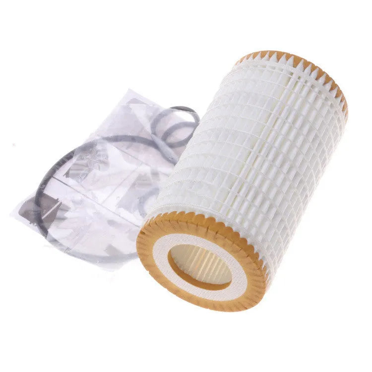 HU718 5X oil filter with 10mm inlet/outlet diameter for lubricating oil filtration