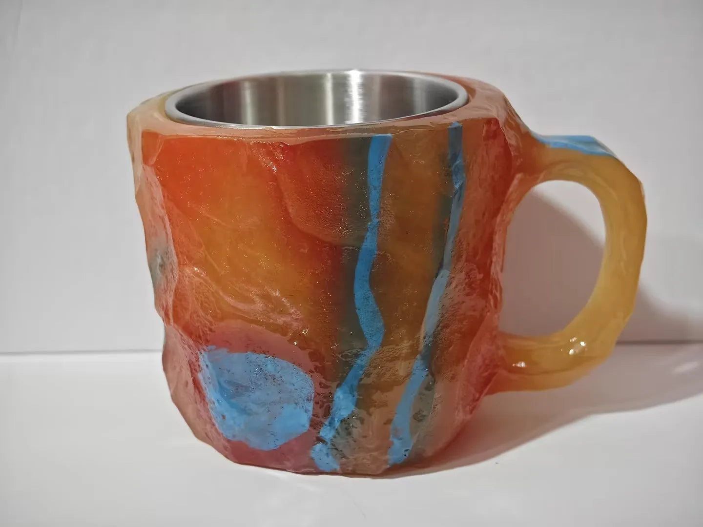 400ml resin coffee mug with mineral crystal design and handle in multiple colour options