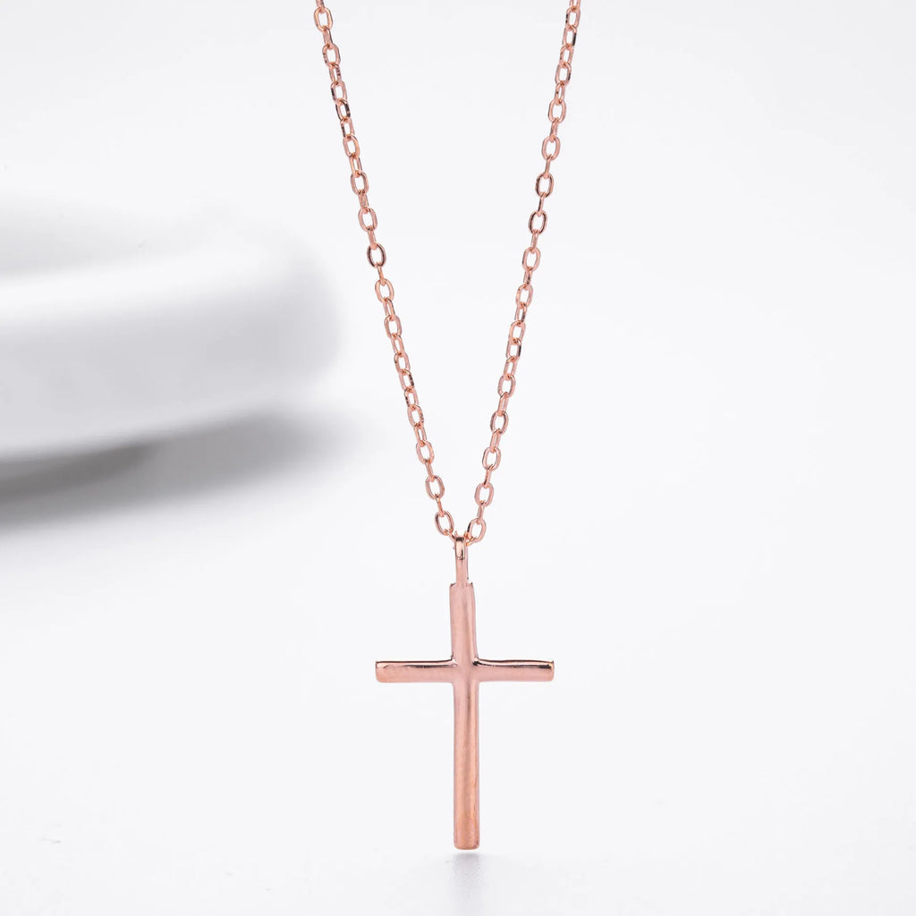 S925 sterling silver necklace with glossy cross pendant on adjustable O-shaped chain