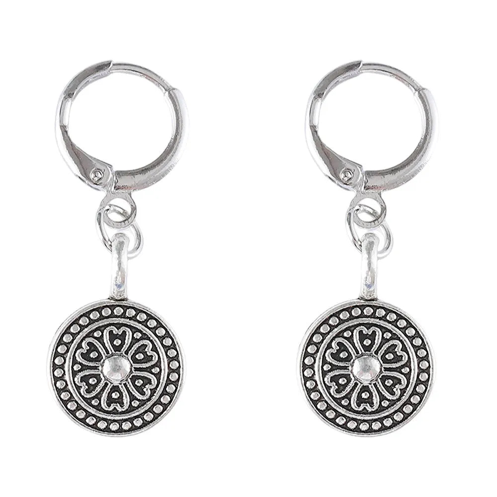 Bohemian style retro round earrings with distressed ethnic print and geometric zinc alloy construction