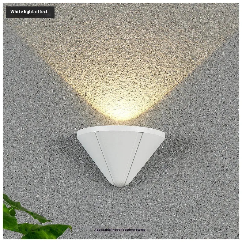 Black Bird's Nest style IP65 waterproof LED courtyard lamp with aluminium alloy shell.