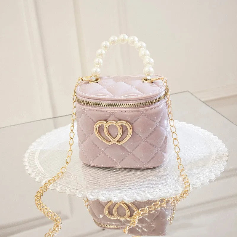 PVC bucket gel bag with heart-shaped pattern in seven colour options for travel and bathroom storage