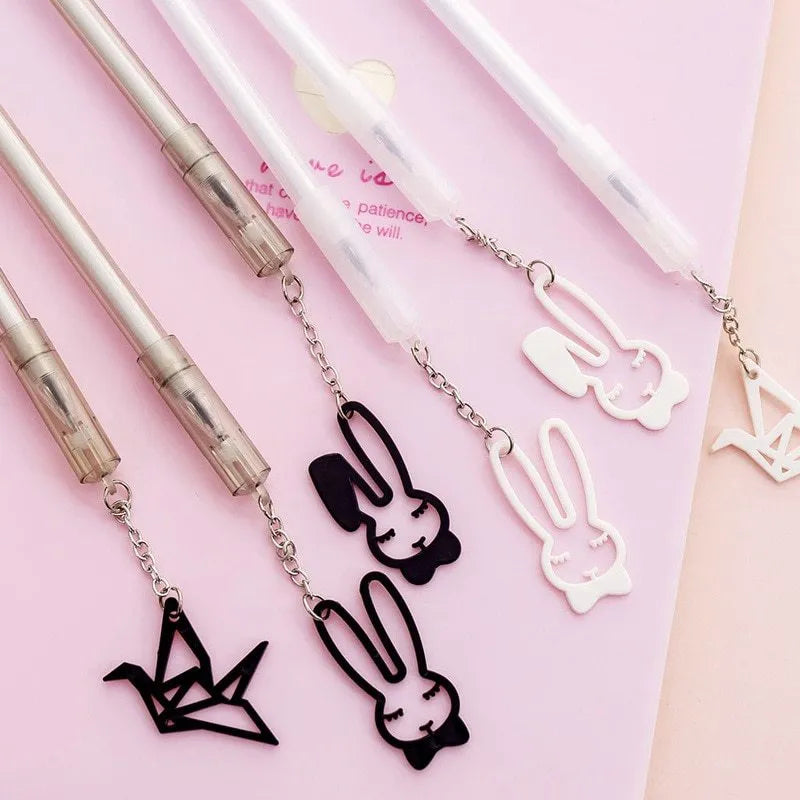 Paper crane rabbit pendant gel pen with 0.38mm tip and plastic 17cm body