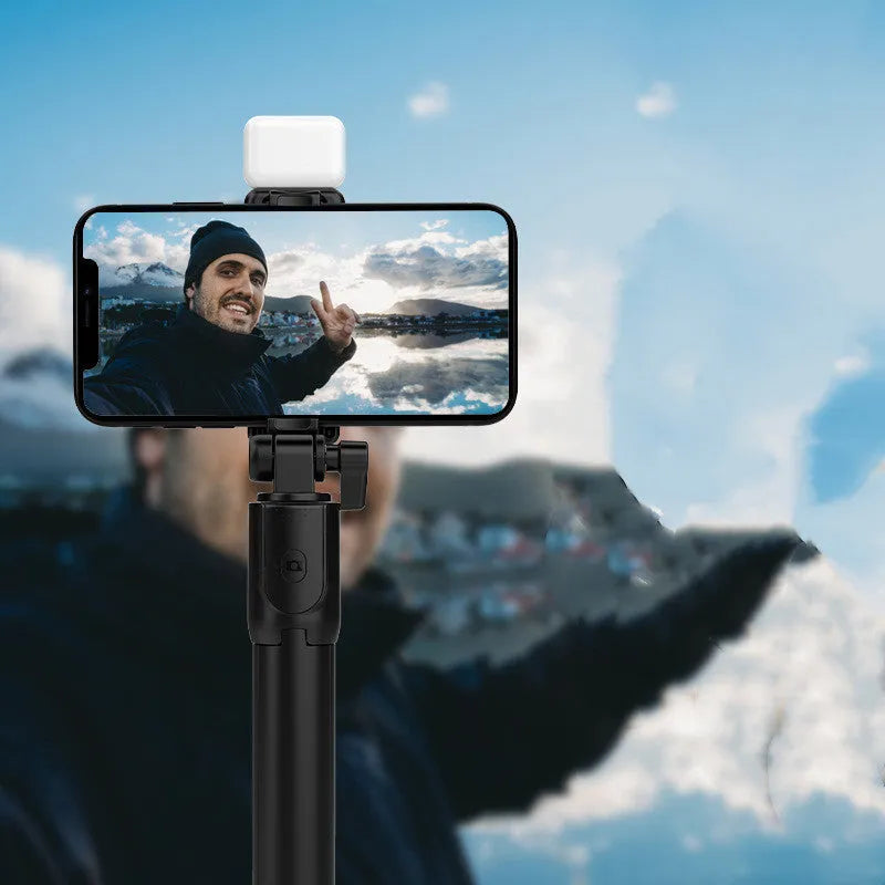 Bluetooth selfie stick with integrated tripod and phone holder in aluminium alloy